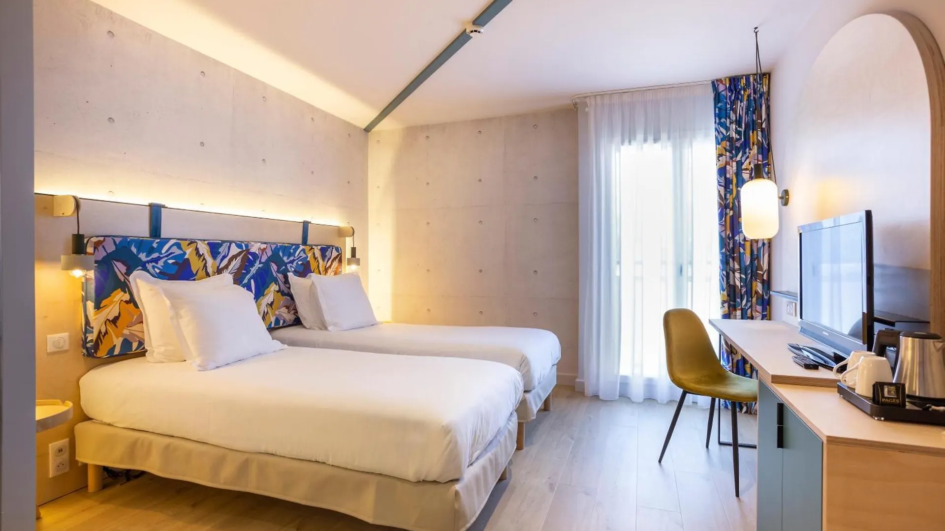 Urban Hotel & Spa Aix-Les-Bains - BW Signature Collection 3*,  France
