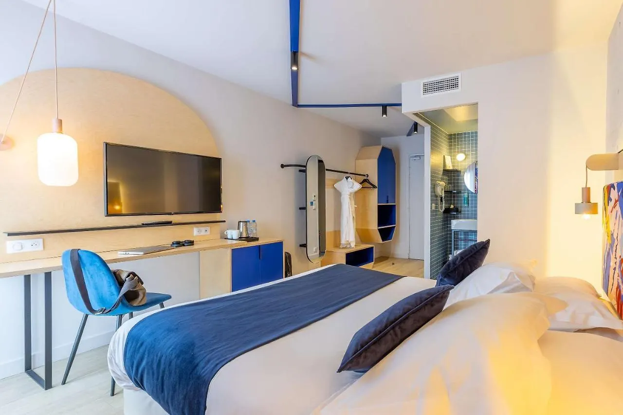 Urban Hotel & Spa Aix-Les-Bains - BW Signature Collection 3*,  France